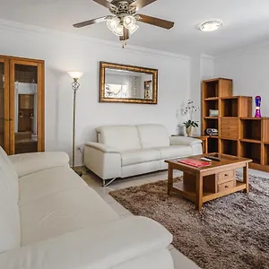 Terrazas Del Duque Ii Apartment